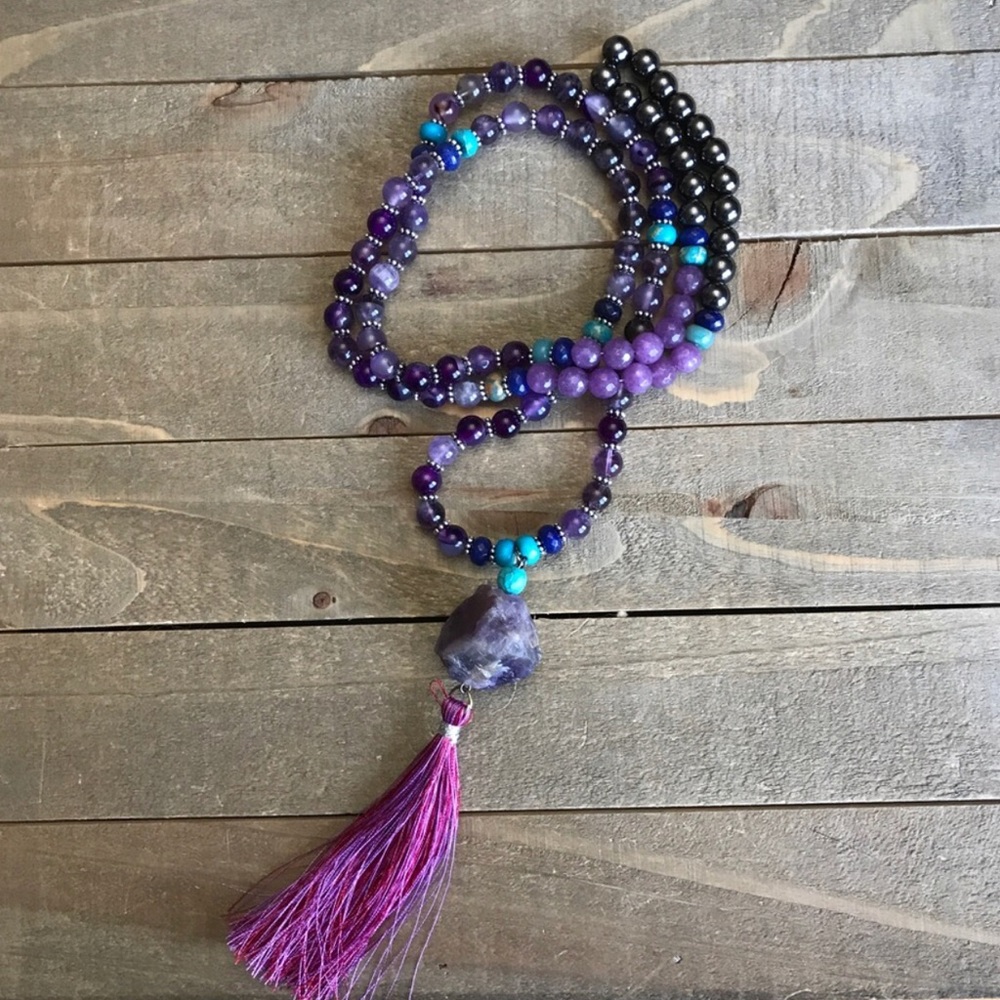 Handmade 108 Natural Beaded Mala Necklace - Picture 2 of 2